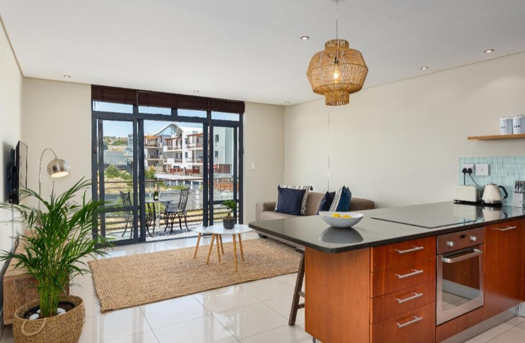 229 Eden On The Bay Apartment *